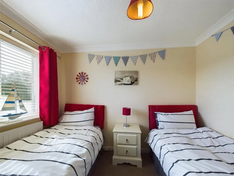 Padstow, PL28, photo 15