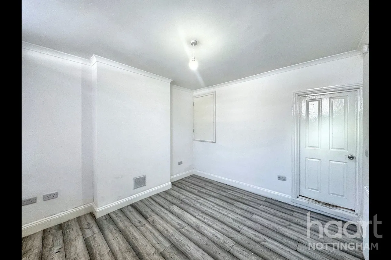 Worksop Road, Nottingham, NG3, photo 2