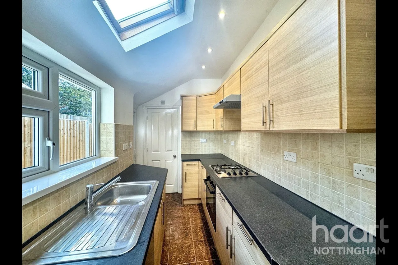 Worksop Road, Nottingham, NG3, photo 5