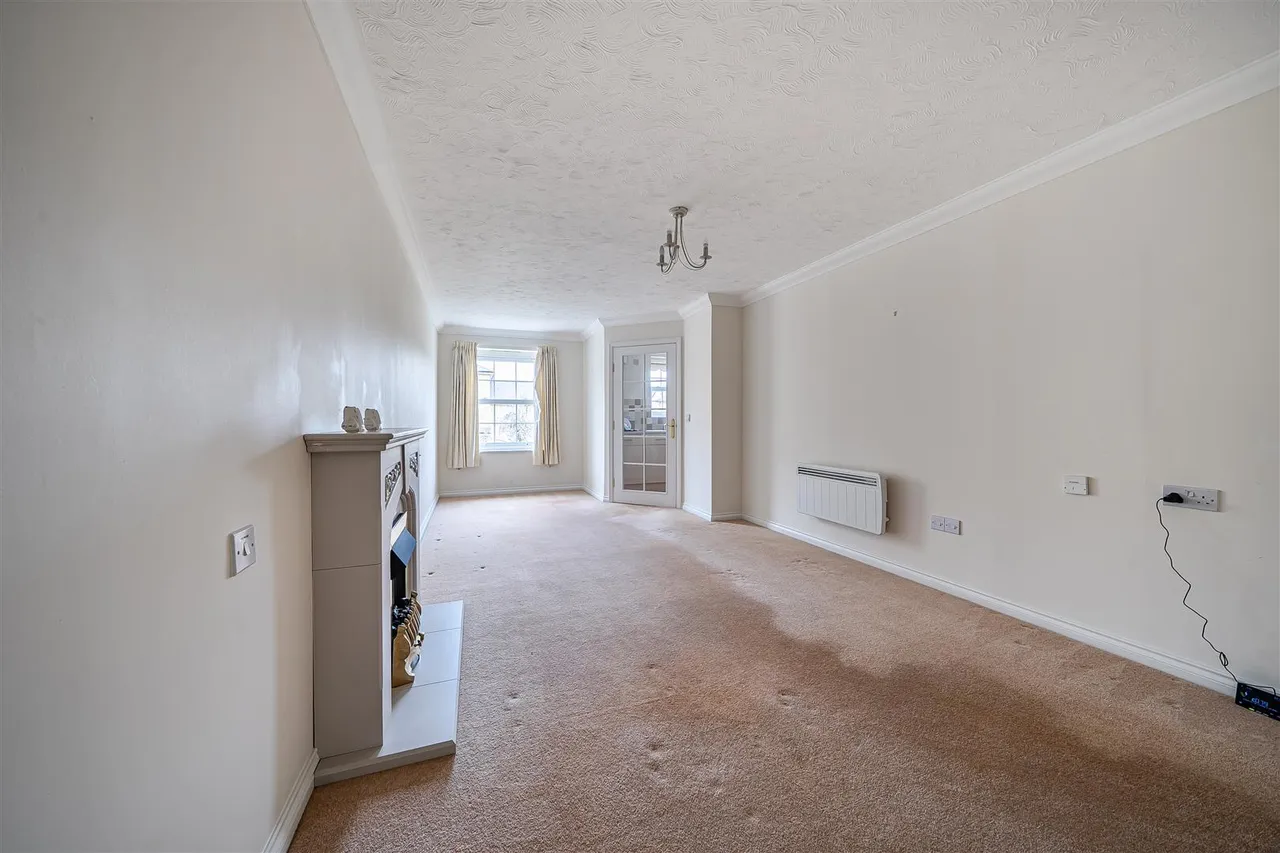 Springfield Road, Chelmsford, CM2, photo 2