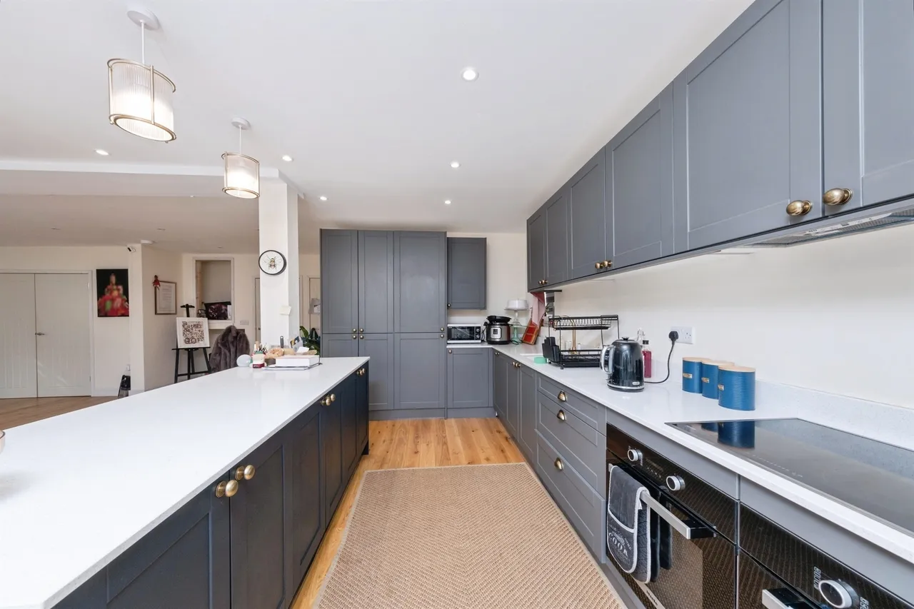 Highlands Road, Buckingham, MK18, photo 6