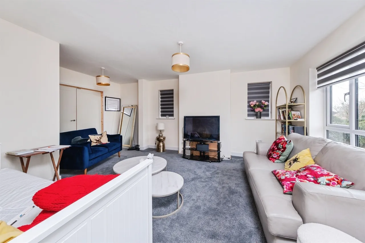 Highlands Road, Buckingham, MK18, photo 7