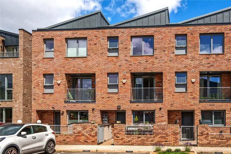 4 bed house for sale, Quay Place, Trent Bridge Quays, NG2