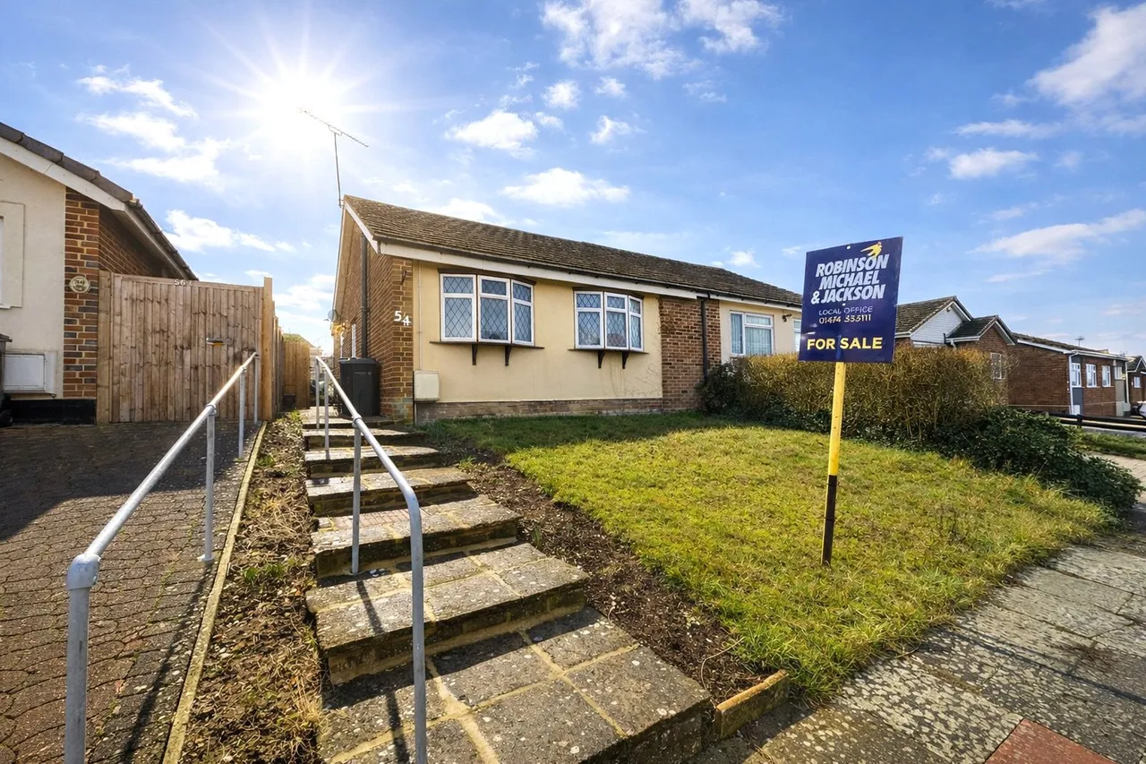 2 bed house for sale, Havisham Road, Chalk, DA12