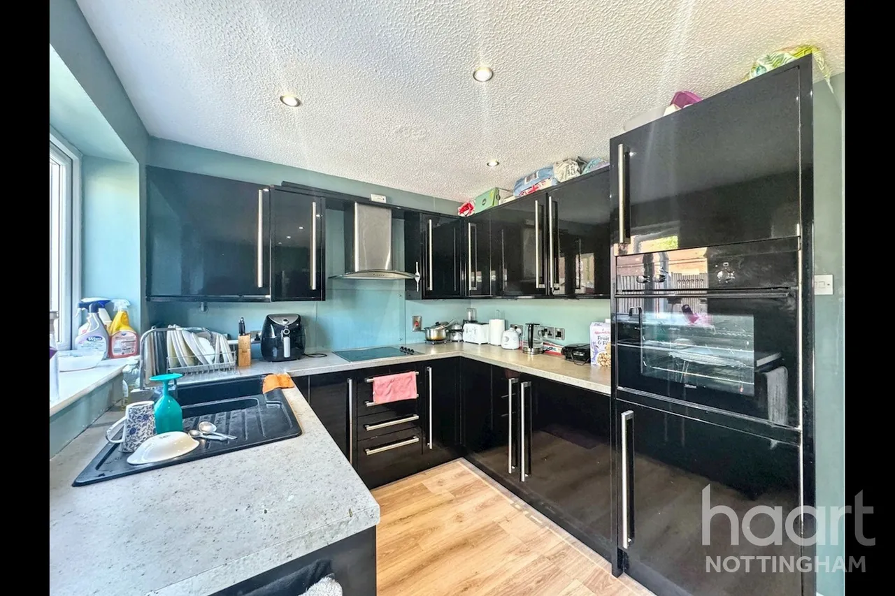 Ardmore Close, Nottingham, NG2, photo 5