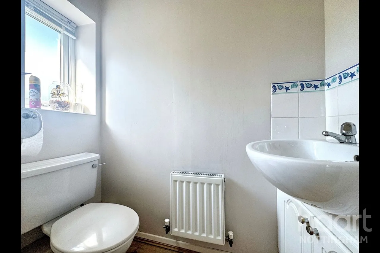 Ardmore Close, Nottingham, NG2, photo 4