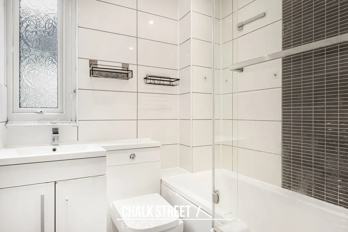 Menthone Place, Hornchurch, RM11 1BA, photo 14