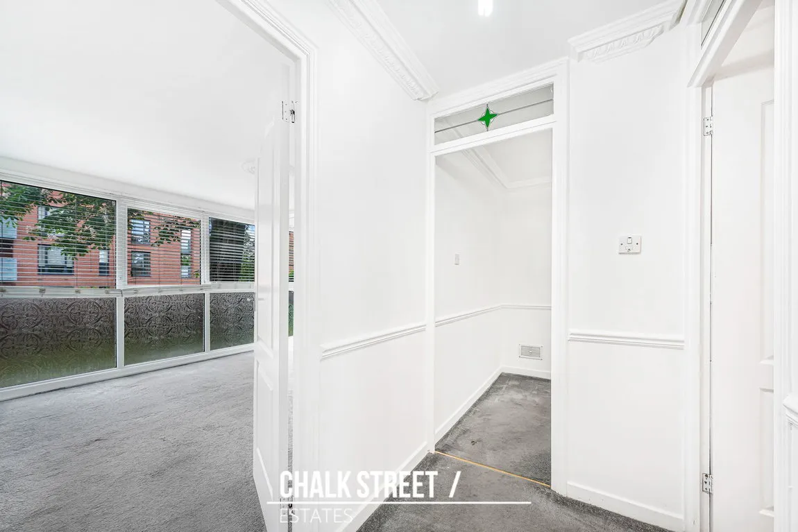Menthone Place, Hornchurch, RM11 1BA, photo 8
