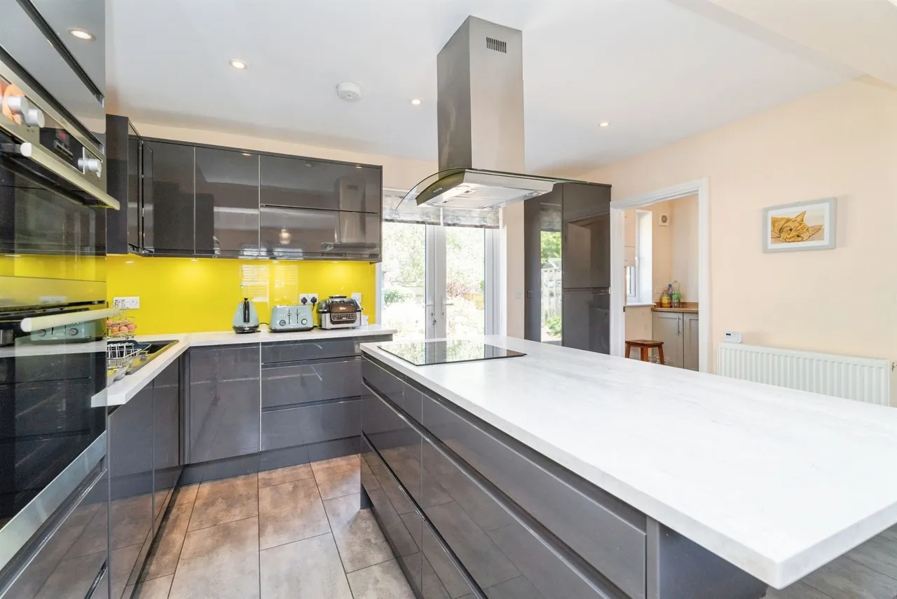 Stephenson Close, West Raynham, Fakenham, photo 4