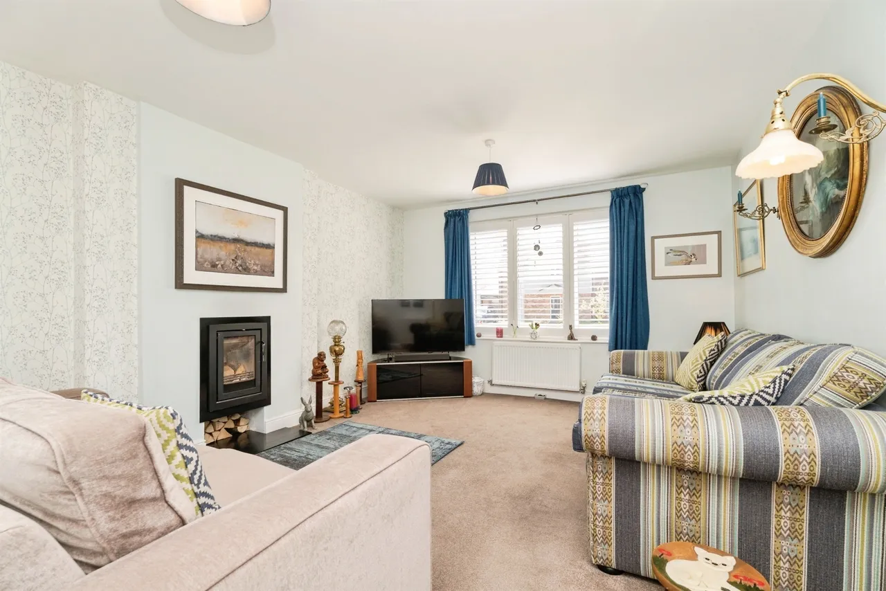 Stephenson Close, West Raynham, Fakenham, photo 6