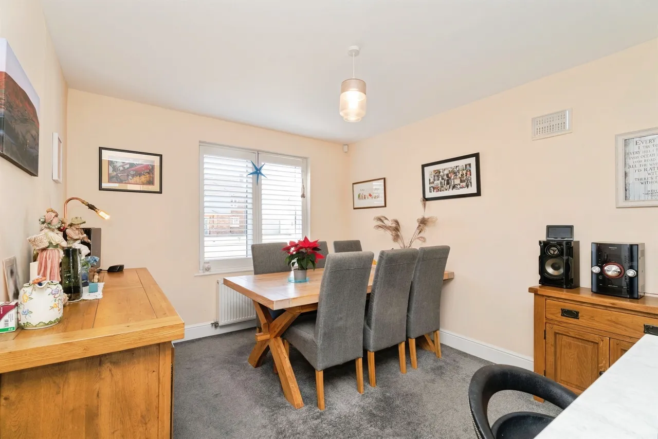 Stephenson Close, West Raynham, Fakenham, photo 8