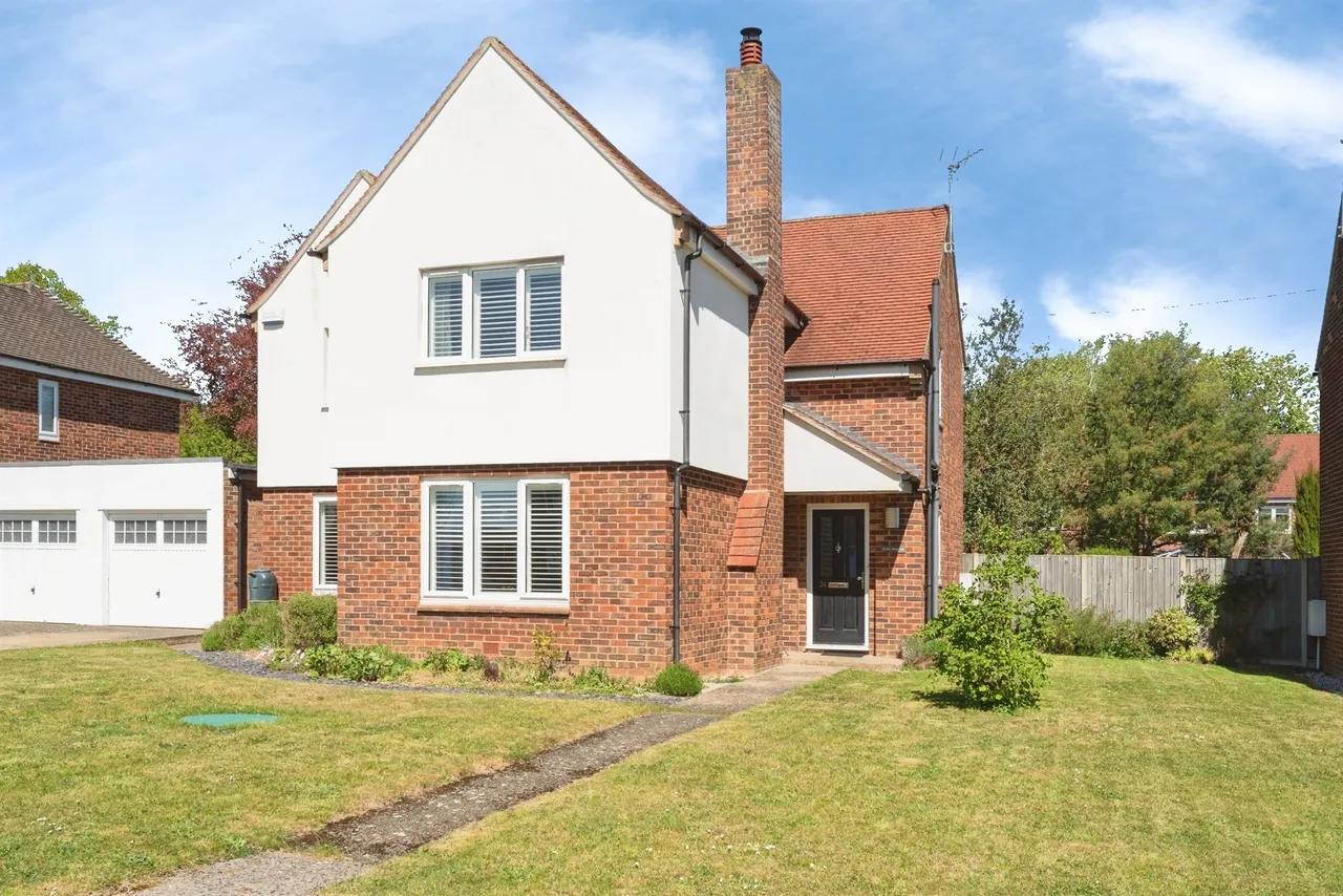 3 bed house for sale — Stephenson Close, West Raynham, Fakenham