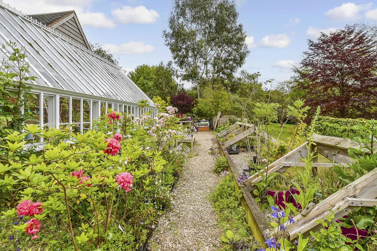 Swan Lane, Sellindge, TN25, photo 14