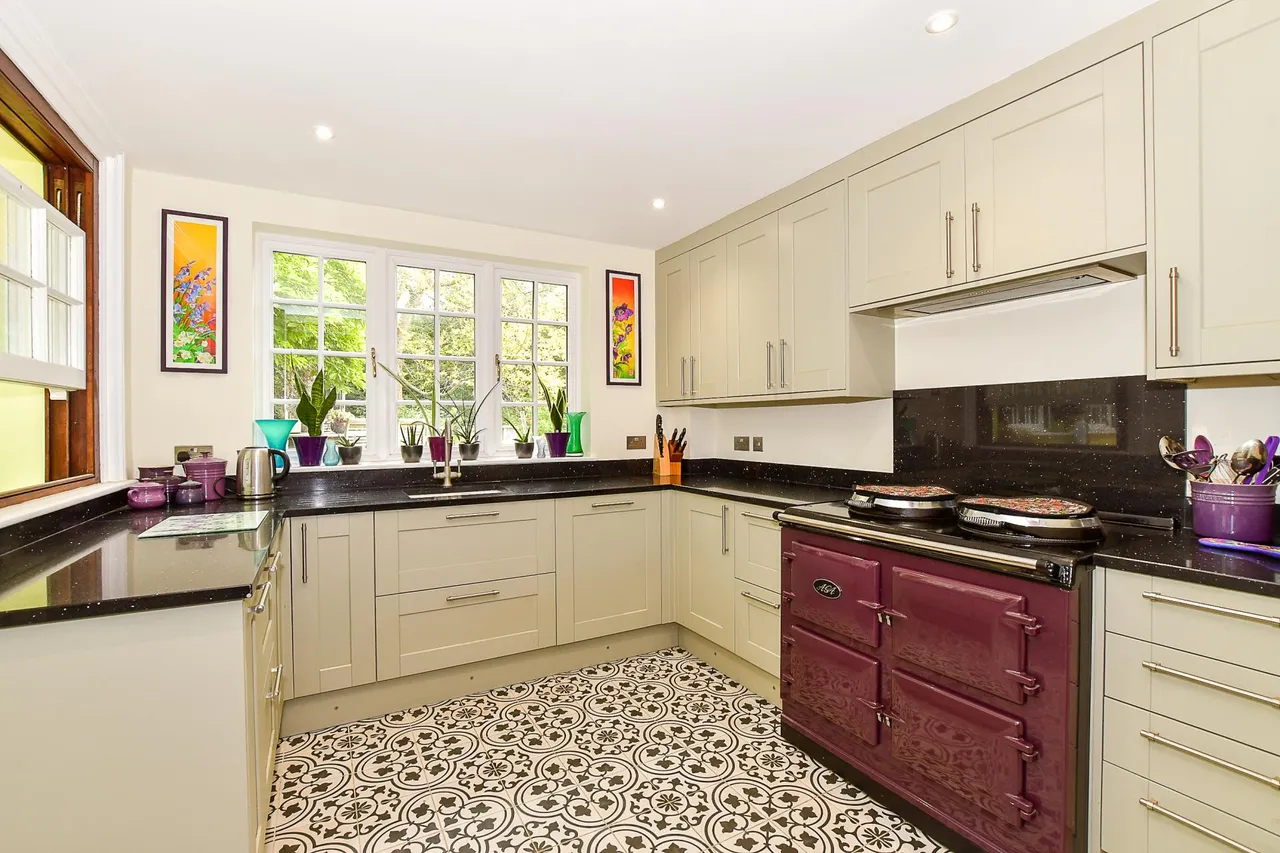 Swan Lane, Sellindge, TN25, photo 6
