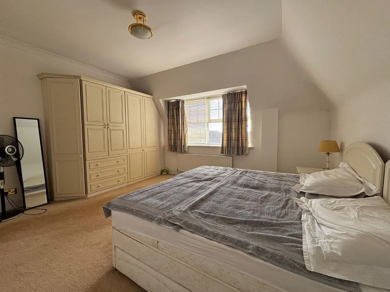 Turnberry Close, Hendon, NW4, London, photo 14