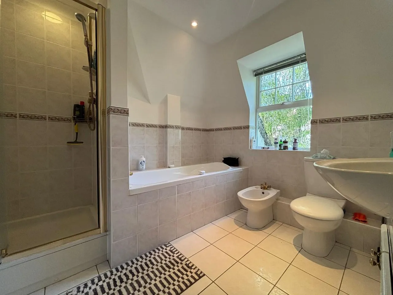 Turnberry Close, Hendon, NW4, London, photo 7