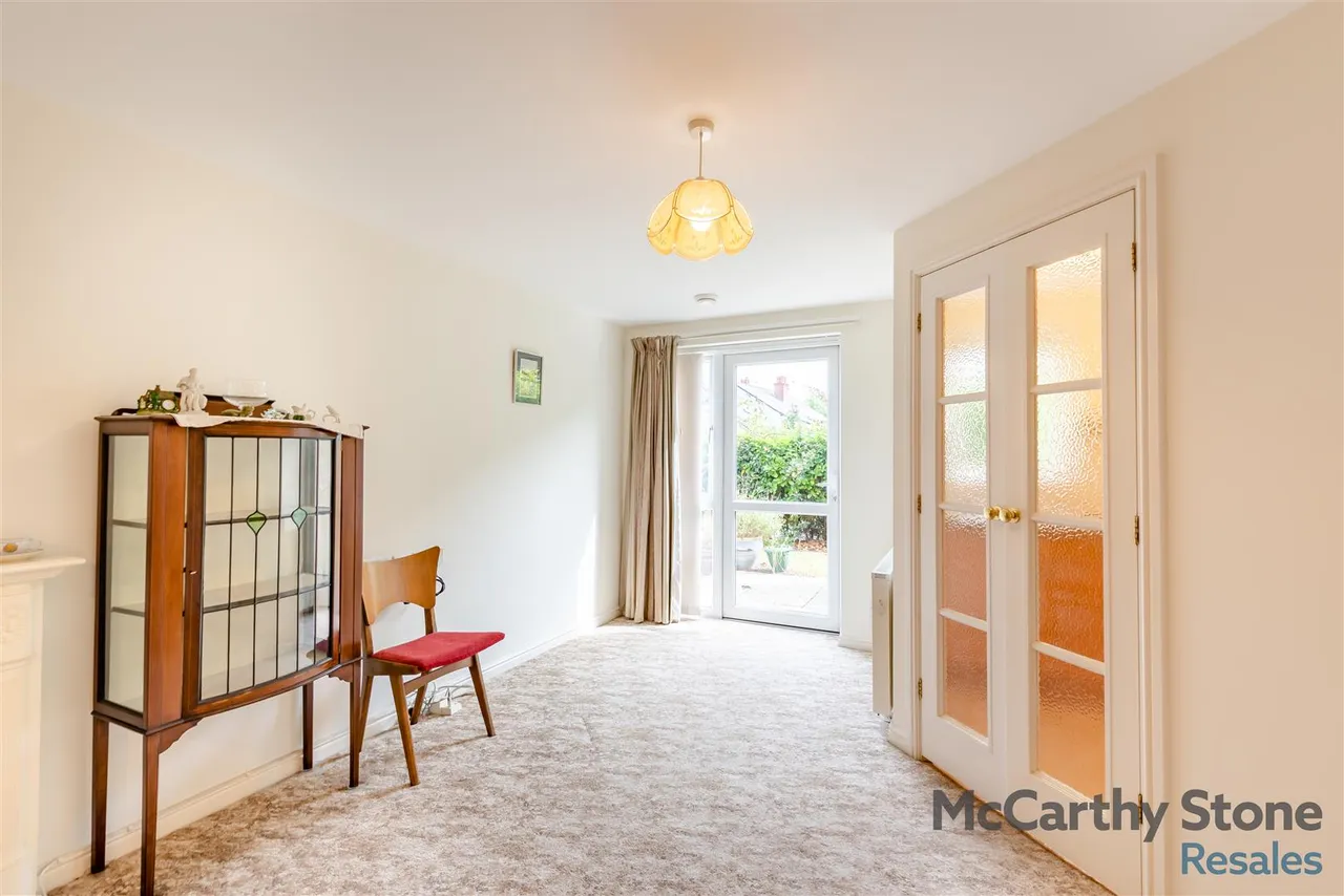 Chester Road, Little Sutton, CH66, photo 15