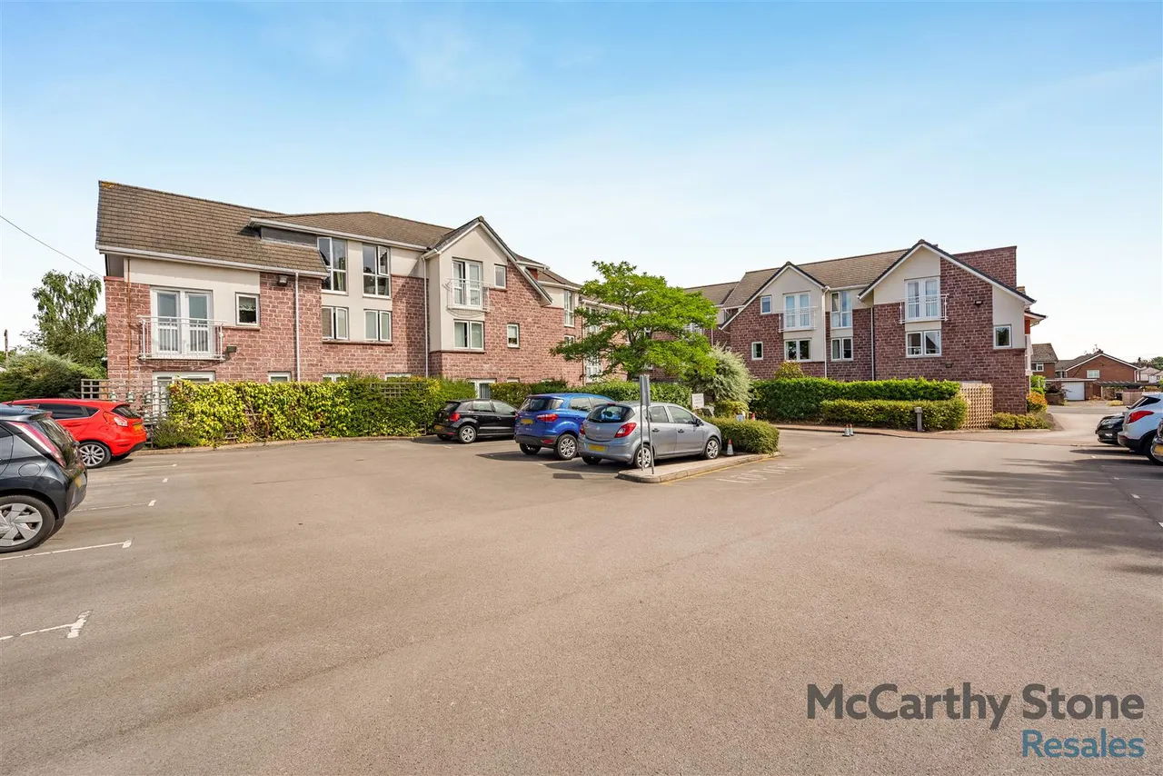 Chester Road, Little Sutton, CH66, photo 42