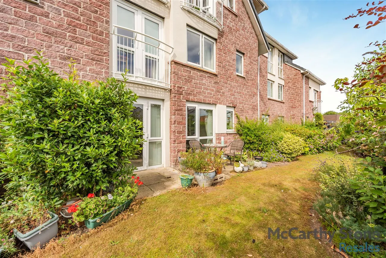 Chester Road, Little Sutton, CH66, photo 36