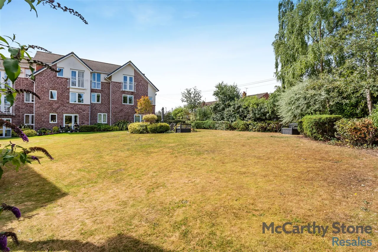 Chester Road, Little Sutton, CH66, photo 45