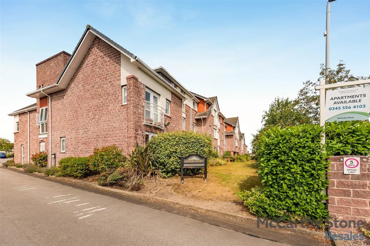 Chester Road, Little Sutton, CH66, photo 38