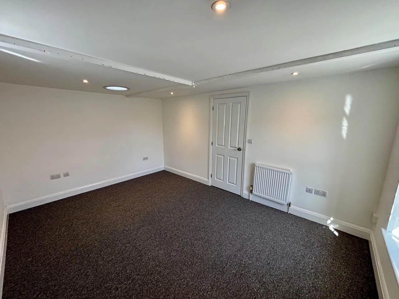 London Road, BRANDON, photo 9