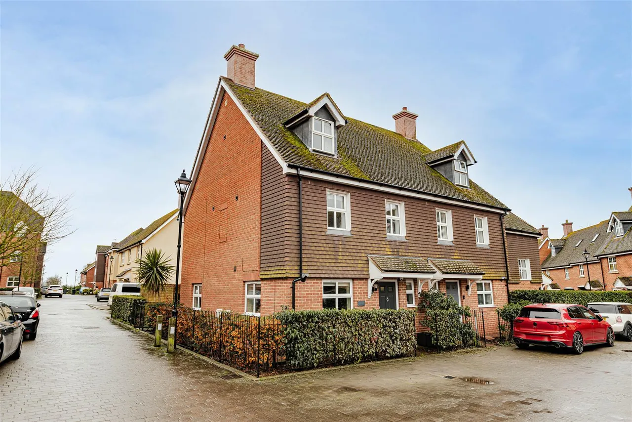 Cheney Road, Minster, Ramsgate, Kent, CT12 4BG, photo 37