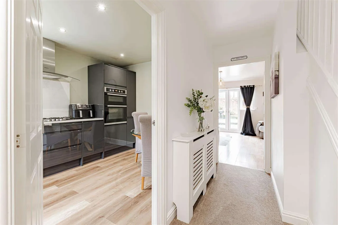 Cheney Road, Minster, Ramsgate, Kent, CT12 4BG, photo 6