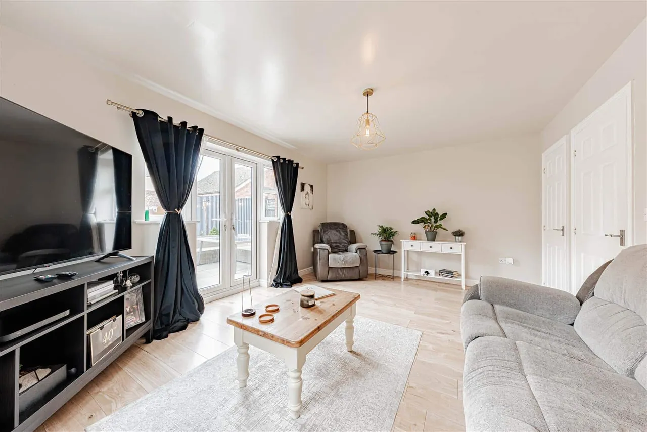 Cheney Road, Minster, Ramsgate, Kent, CT12 4BG, photo 24