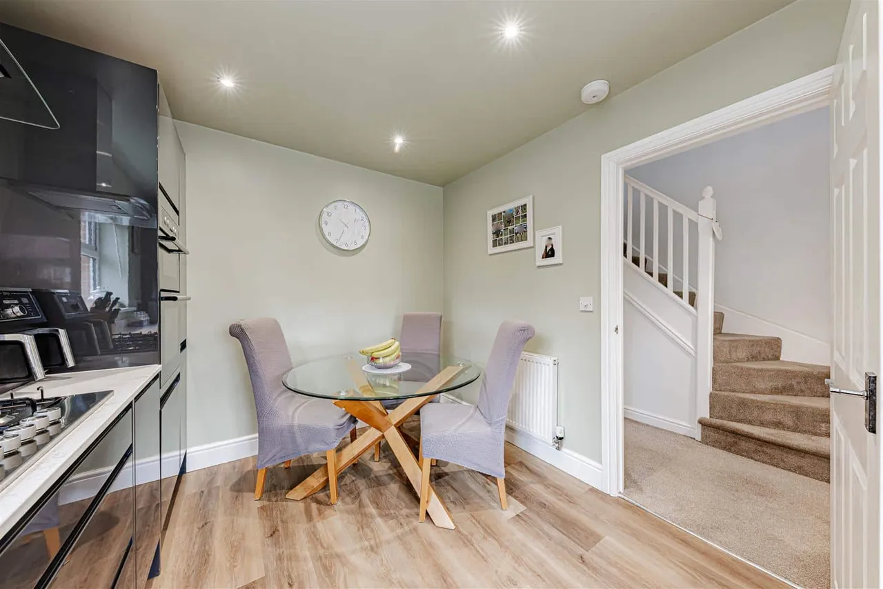 Cheney Road, Minster, Ramsgate, Kent, CT12 4BG, photo 5