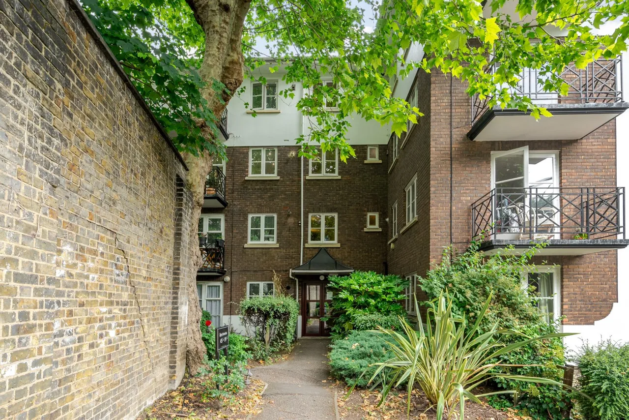 Brompton Park Crescent, Fulham, London, SW6, photo 12