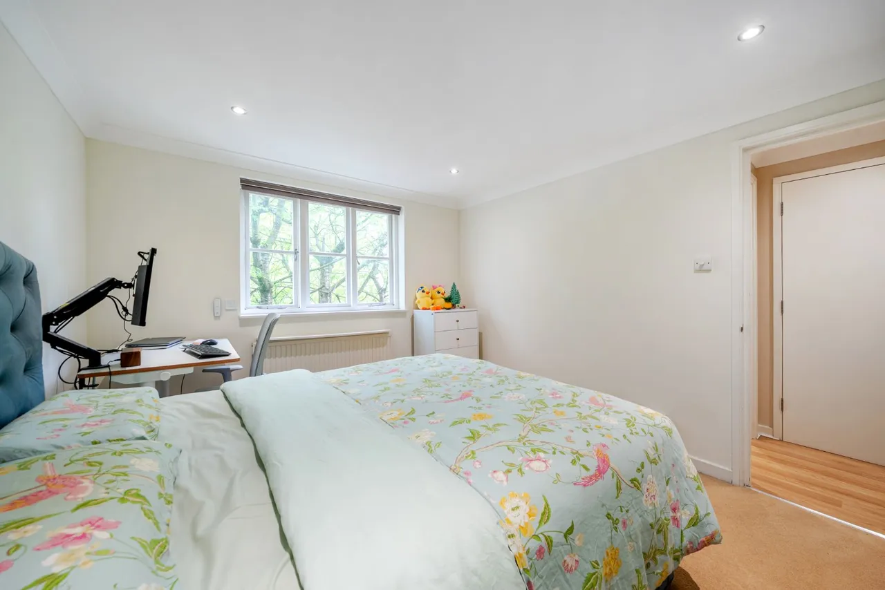 Brompton Park Crescent, Fulham, London, SW6, photo 8