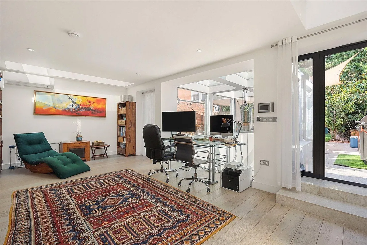 Parsifal Road, London, photo 29