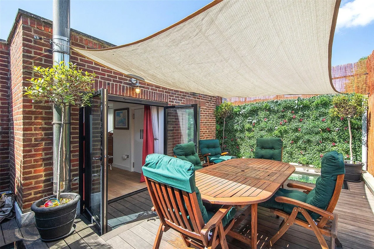 Parsifal Road, London, photo 19