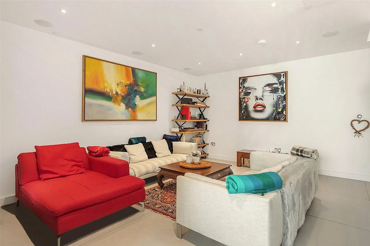 Parsifal Road, London, photo 16