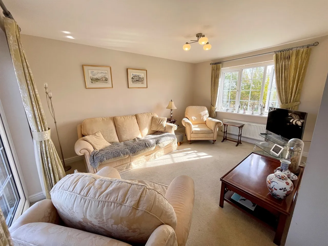 Mayfield Gardens, Peterborough, PE6, photo 2