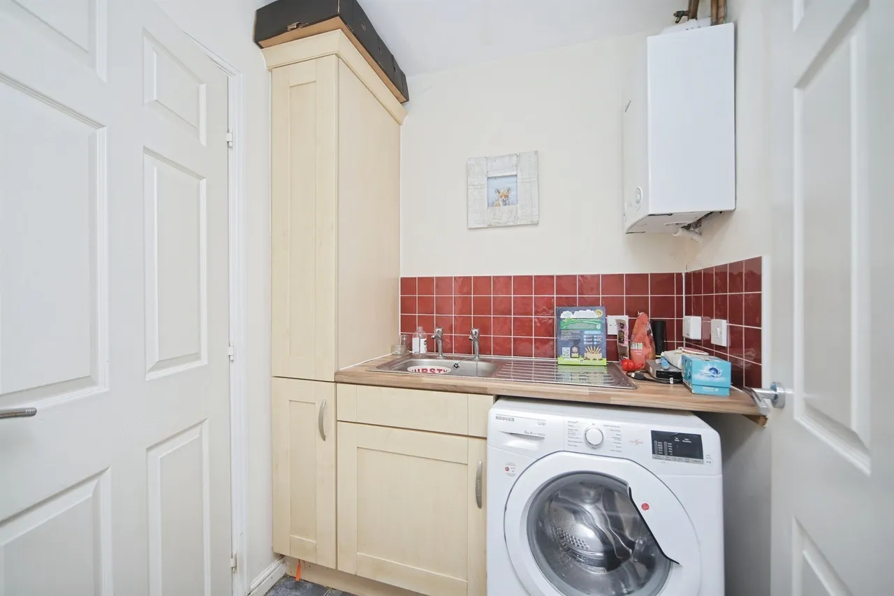 Burge Crescent, Cotford St. Luke, Taunton, photo 6