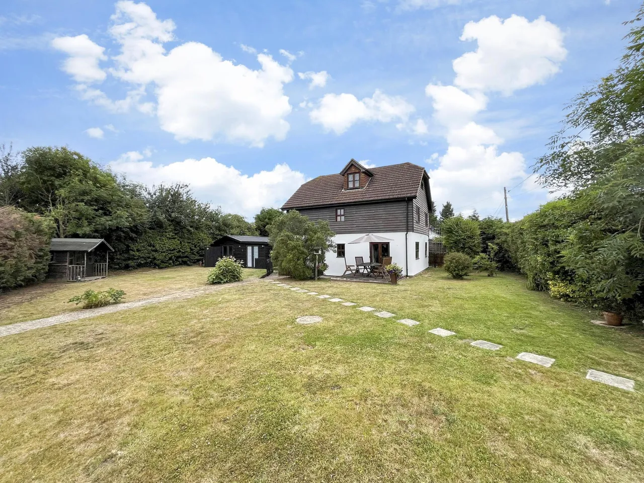4 bed house for sale, Rhodes Minnis, Canterbury, CT4