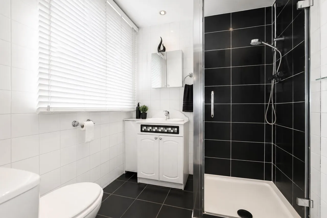 Perrysfield Road, Cheshunt, EN8, photo 13