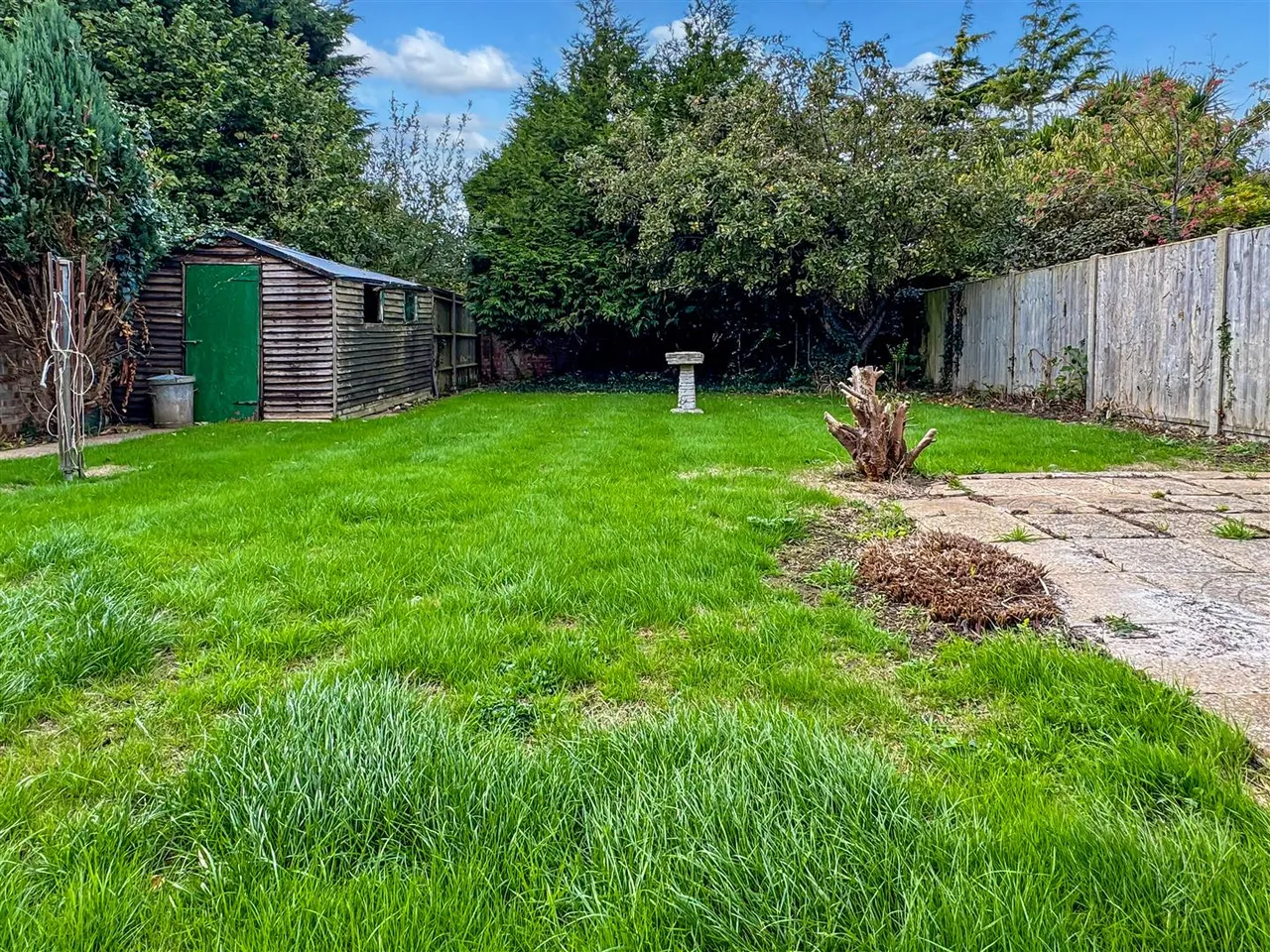 St. Marys Close, Littlehampton, photo 2