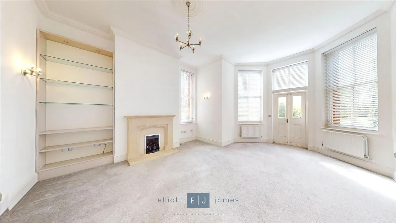 Brandesbury Square, Woodford Green, IG8, photo 8