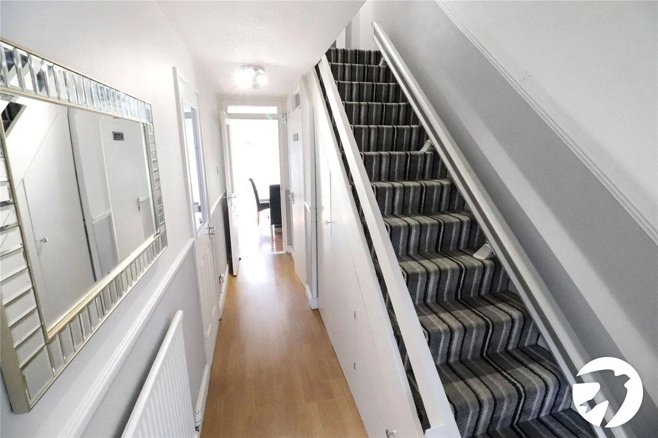 Parkway, Erith, DA18, photo 14