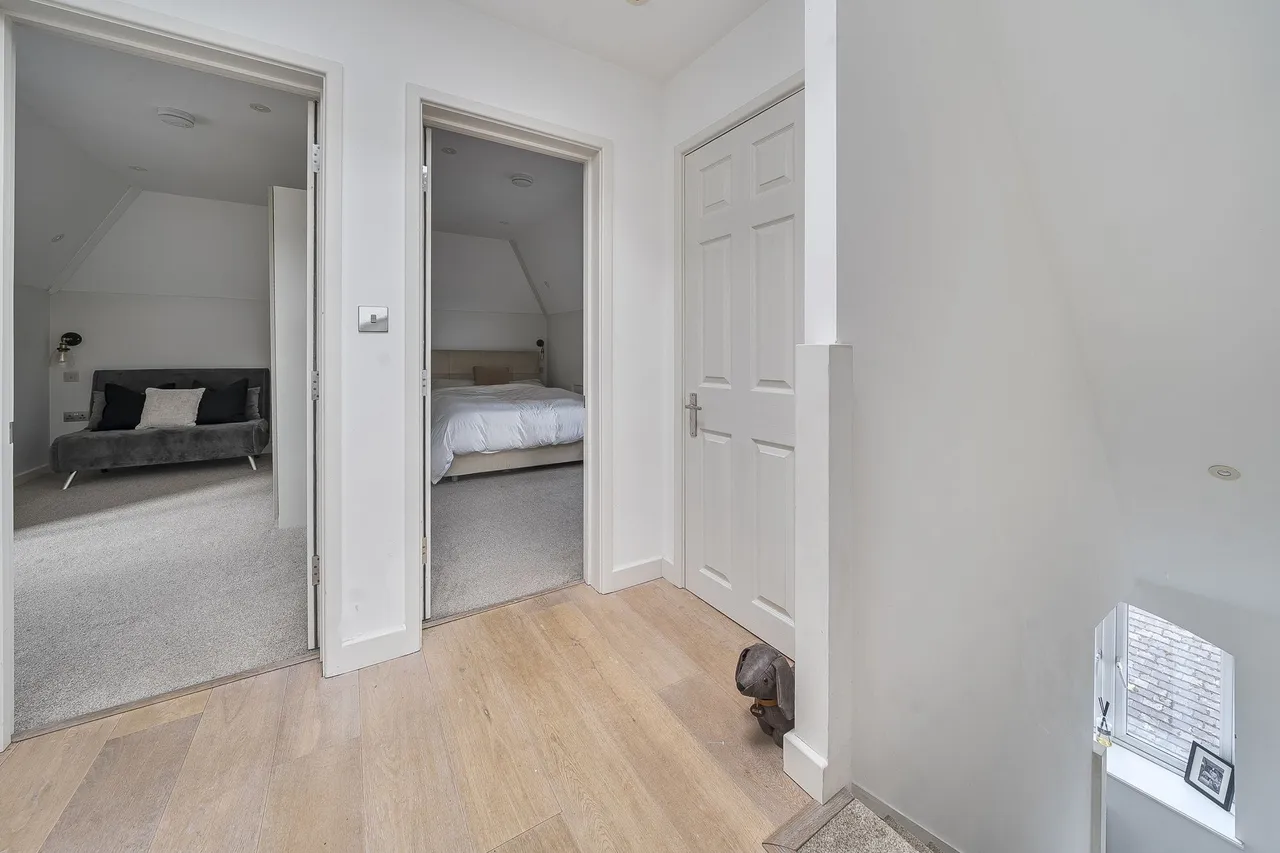 Station Road, RH20, photo 4