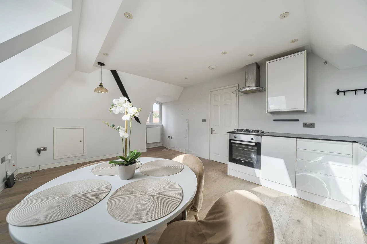 Station Road, RH20, photo 3
