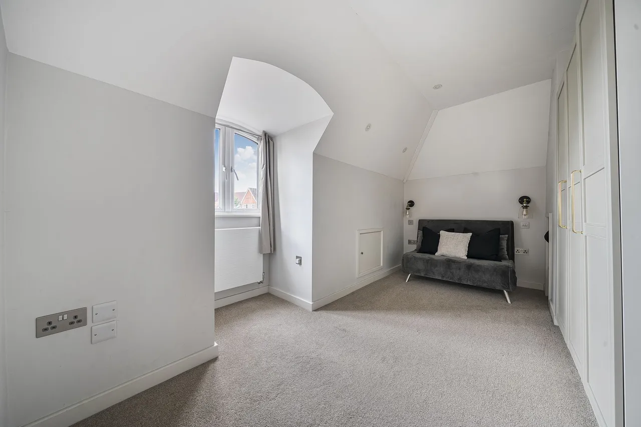 Station Road, RH20, photo 13