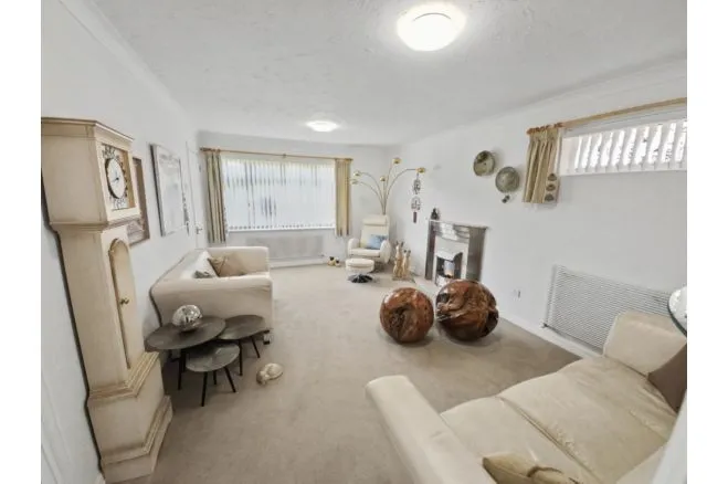 Fourlands Avenue, Sutton Coldfield, photo 4