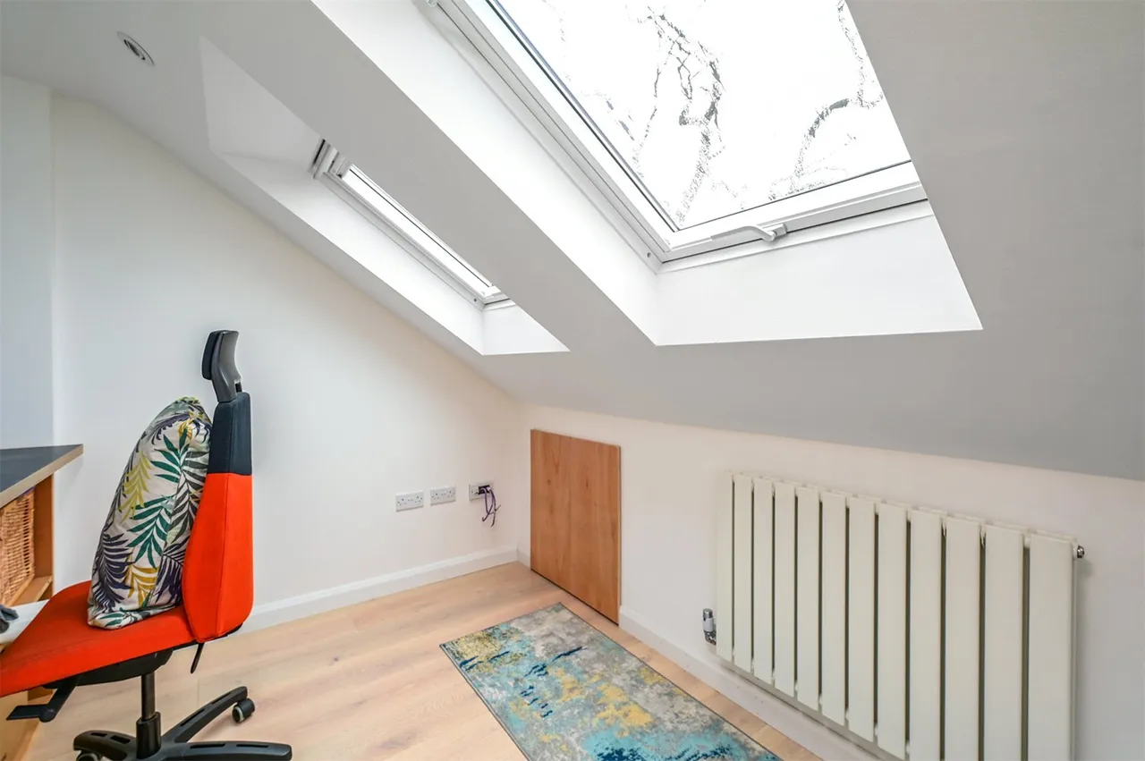 Mytchett Road, Mytchett, Camberley, GU16 6AH, photo 12
