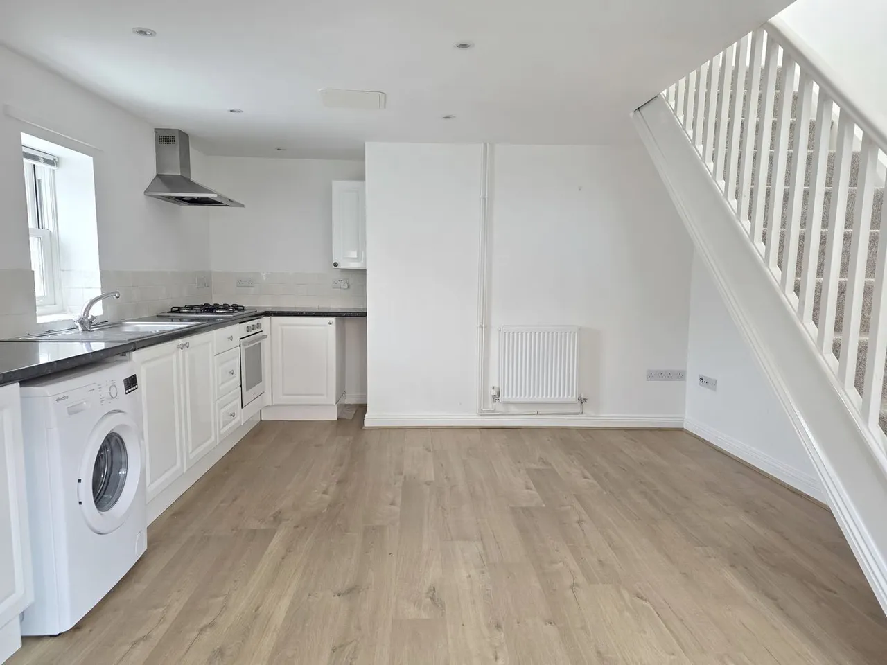 Millers Mews, Glastonbury, BA6, photo 4