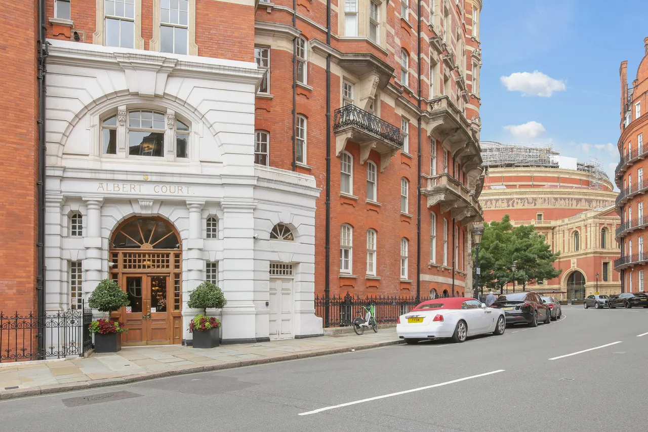 Prince Consort Road, Kensington, London, photo 2