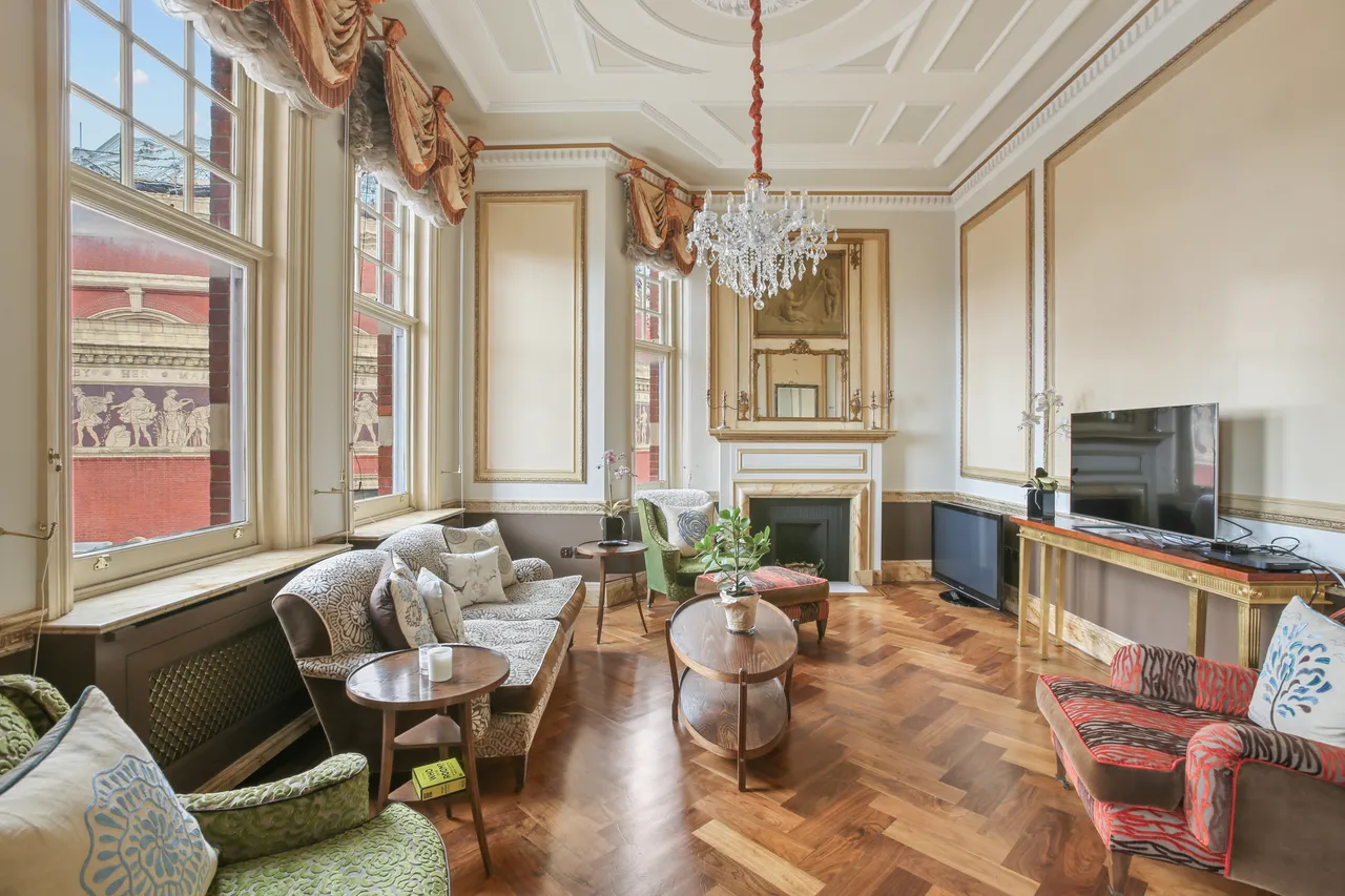 4 bed flat for sale — Prince Consort Road, Kensington, London